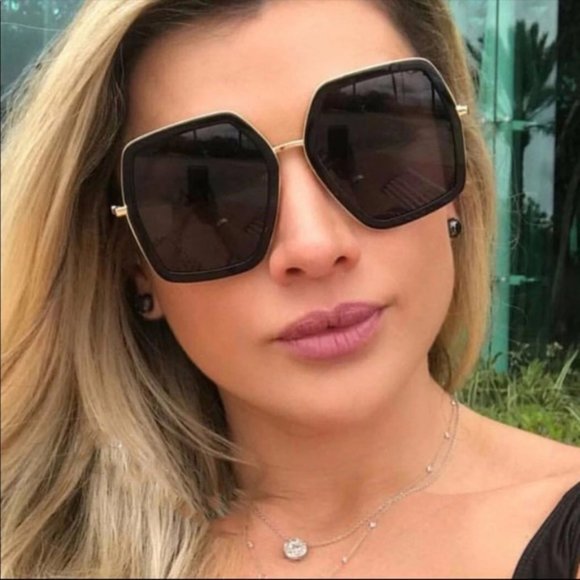 New Arrival! Oversized Hexagon Fashion Sunglasses - Picture 3 of 7